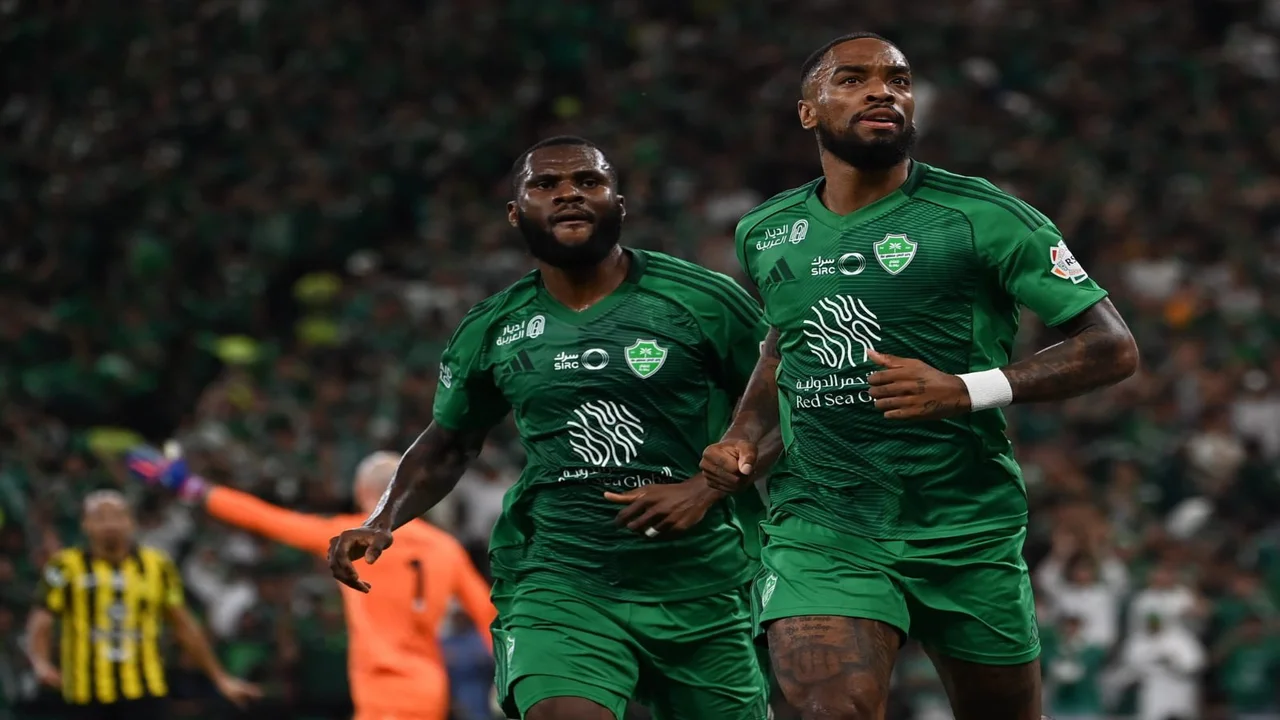 موعد مباراة الأهلي والقادسية في الجولة 26 من منافسات الدوري السعودي